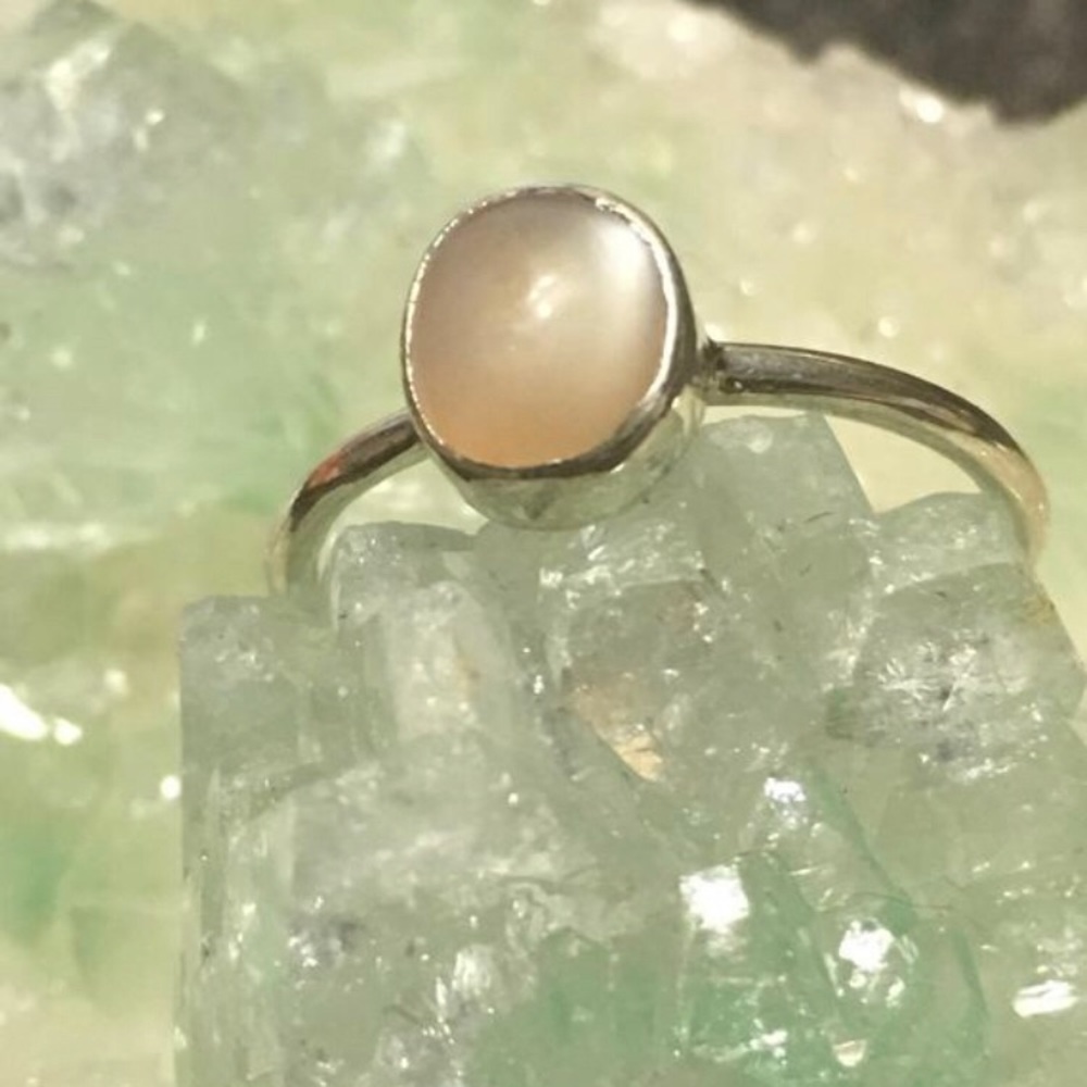 💍 Indian Moonstone in Silver US size 7